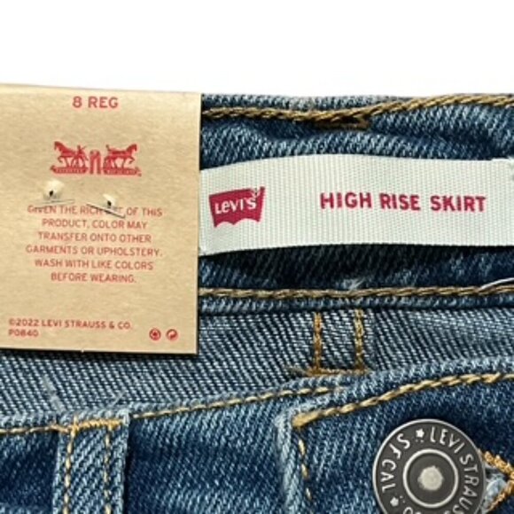 NEW Levi’s Blue Denim Jean Skirt Med Wash Zip Front Elastic‎ Side Girls Size 8 - Picture 6 of 13